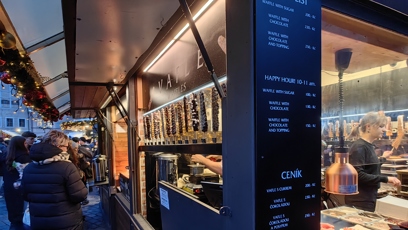 FOTO: Stánky na Staroměstském náměstí.