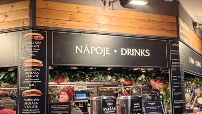 FOTO: Stánky na Staroměstském náměstí.