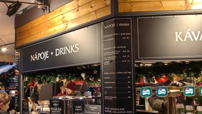 FOTO: Stánky na Staroměstském náměstí.