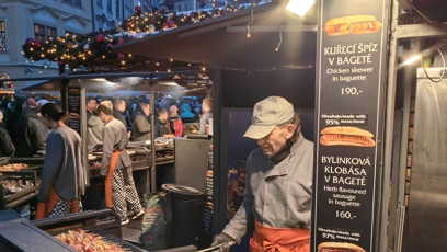 FOTO: Stánky na Staroměstském náměstí.