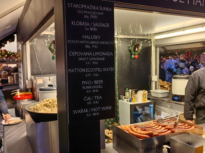 FOTO: Stánky na Staroměstském náměstí. – stránka 21