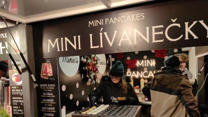 FOTO: Stánky na Staroměstském náměstí.