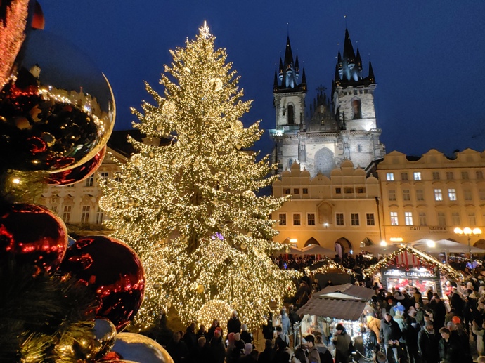 FOTO: Vánoční trhy na Staroměstském náměstí. – stránka 10