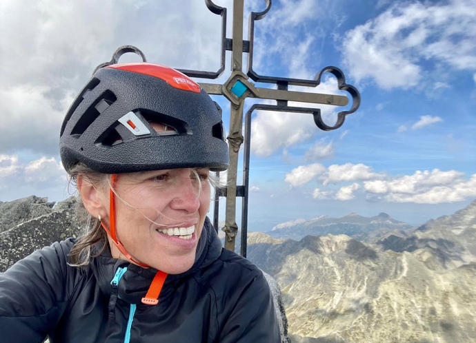 FOTO: Alena Zárybnická na vrcholu Gerlachovského štítu.