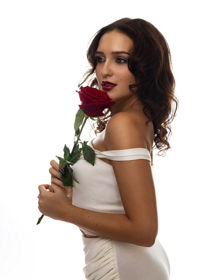 FOTO: Maria Zhutíková alias Mary Zhu. – stránka 6