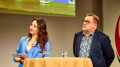 FOTO: Tereza Bebarová a Václav Kopta během moderování.