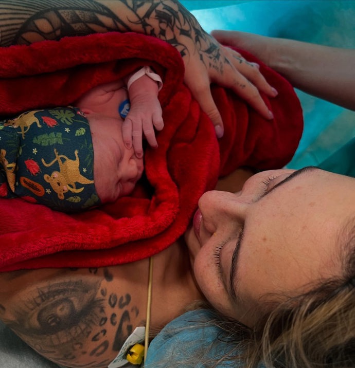 FOTO: Kateřina Klinderová porodila holčičku Ditu. – stránka 1