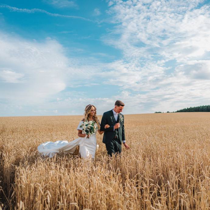 FOTO: Svatba Lukáše Provoda a jeho Petry. – stránka 20