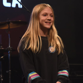 Její dcera Sára jí pomáhá s hlídáním vnuka Vincenta.