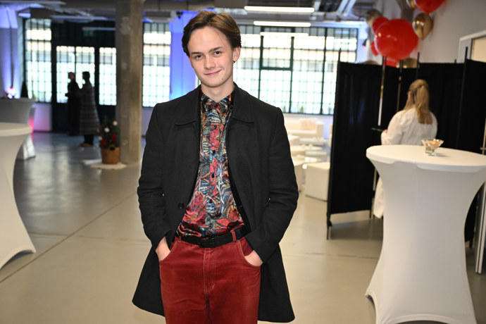 FOTO: Maxmilián Kocek dorazil v dobré náladě. – stránka 4