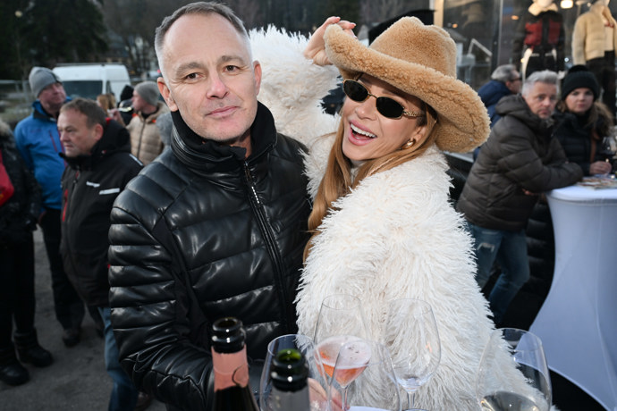 FOTO: Andrea Verešová se svým manželem Danielem Volopichem – stránka 7