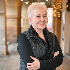 Eva Urbanová ve společnosti. 