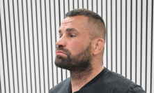 Karlos Vémola je v důchodu.