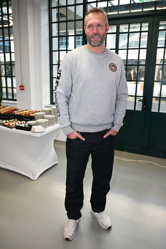 FOTO: Moderátor Survivoru Ondřej Novotný. – stránka 5