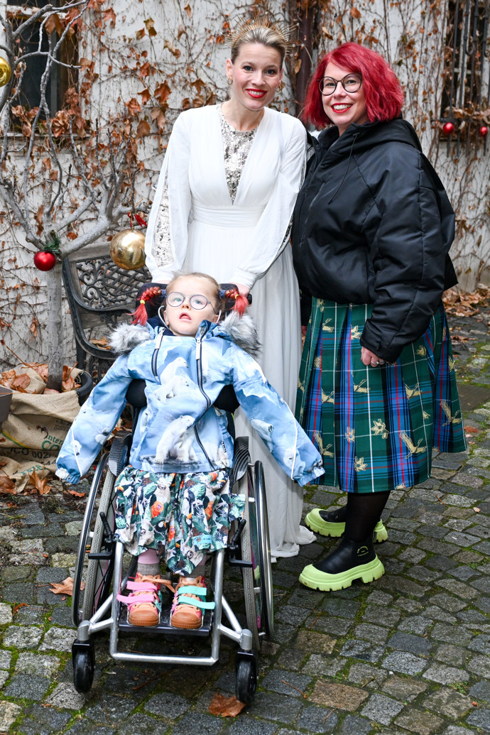 FOTO: Mikulášská nadílka od Nadace Anežka. – stránka 16