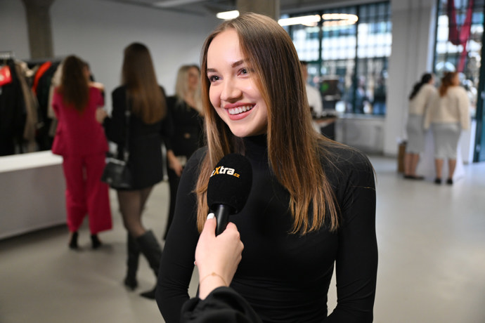FOTO: Kateřina Ujfaluši při rozhovoru pro eXtra.cz. – stránka 3