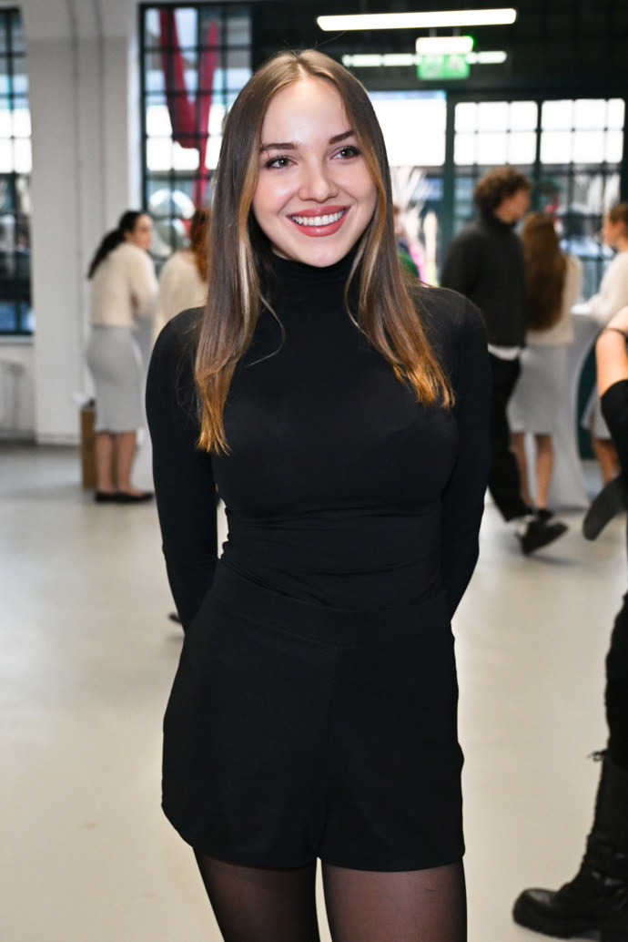 FOTO: Kateřina Ujfaluši září již několik let v seriálu Ulice. – stránka 1