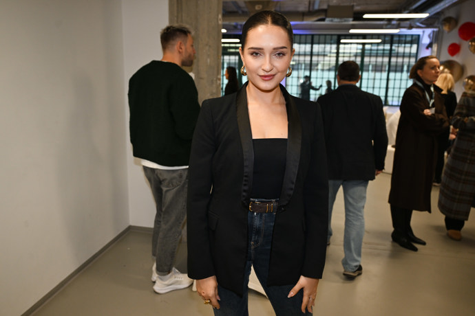 FOTO: Mary z Bacheloru na jarní tiskovce TV Nova. – stránka 11