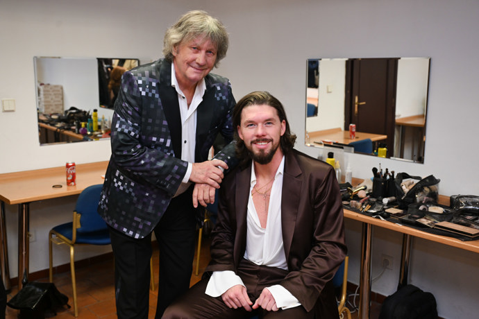 FOTO: Stanislav Hložek se synem Matyášem. – stránka 2