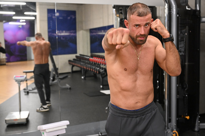 FOTO: Profesionální zápasník Ondřej Raška. – stránka 5