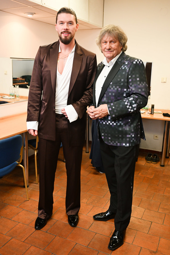 FOTO: Stanislav Hložek se synem. – stránka 1