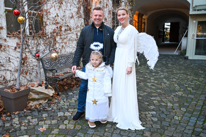 FOTO: Michaela Gemrotová s dcerou. – stránka 6