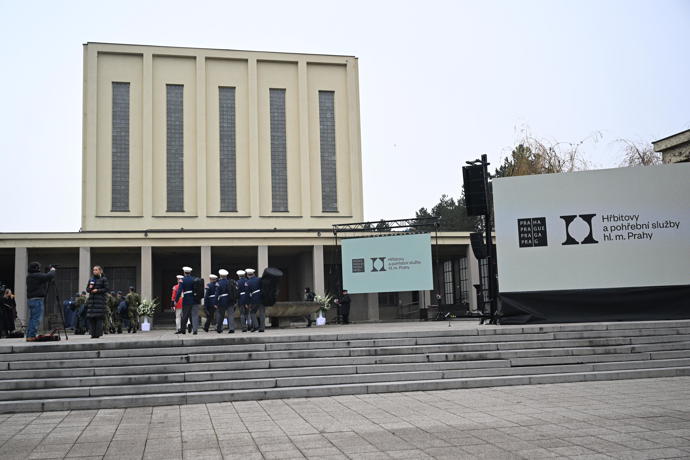 FOTO: Poslední rozloučení s Theodorem Pištěkem. – stránka 37