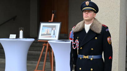 FOTO: Poslední rozloučení s výtvarníkem Theodorem Pištěkem.