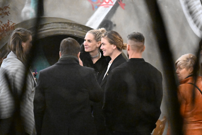 FOTO: S Miou chtěl mluvit každý. – stránka 10