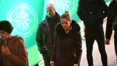 FOTO: Mia Kirchnerová míří na afterparty.