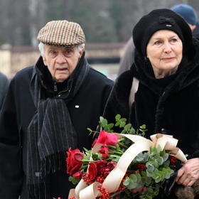 Dorazila i herečka Eliška Balzerová s manželem.