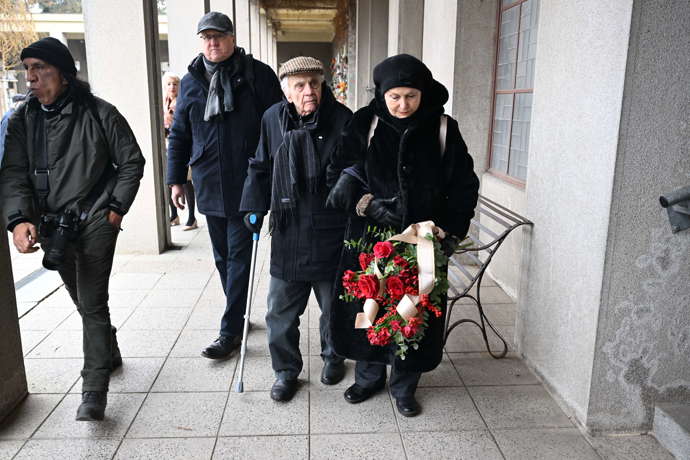 FOTO: Poslední rozloučení s Theodorem Pištěkem. – stránka 17