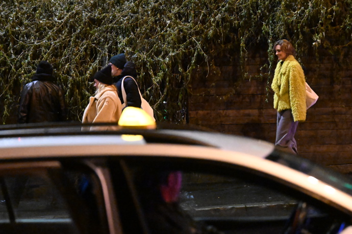 FOTO: Daniela Brzobohatá odcházela sama. – stránka 11