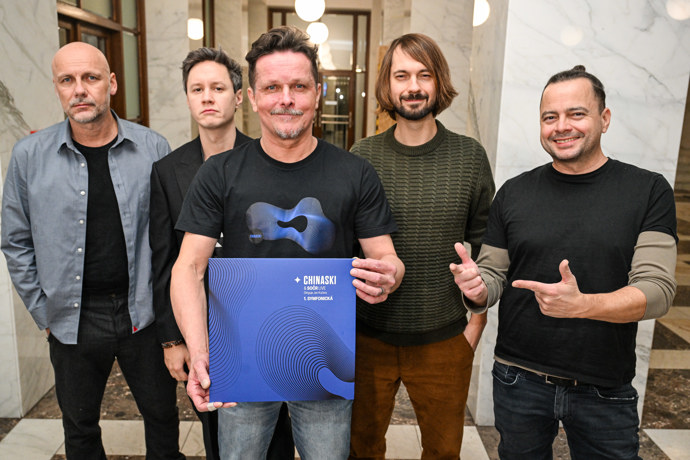 FOTO: Kapela Chinaski vydává vinylovou desku s názvem První symfonická. – stránka 5