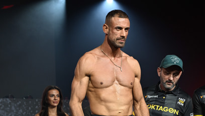 FOTO: Ondřej Raška během vážení.