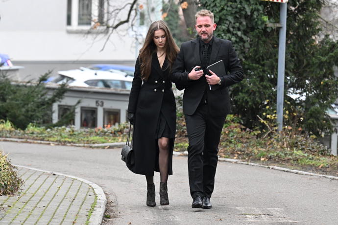 FOTO: Libor Bouček přišel dát poslední sbohem Patriku Hezuckému. – stránka 15