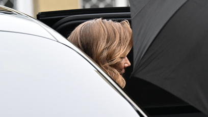 FOTO: Nikola Hezucká přišla dát poslední sbohem svému muži.