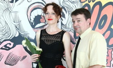 Samuel Saudek měl údajně Sáru Saudkovou napadnout a vyhrožovat ji zabitím.