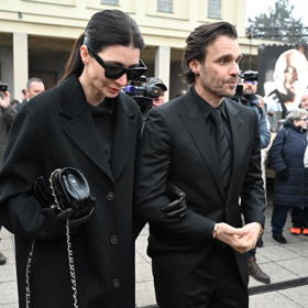 Leoš Mareš po boku své ženy Moniky.