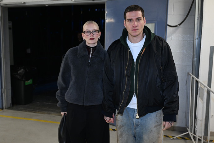 FOTO: NobodyListen dorazil po boku své partnerky Annet X. – stránka 2