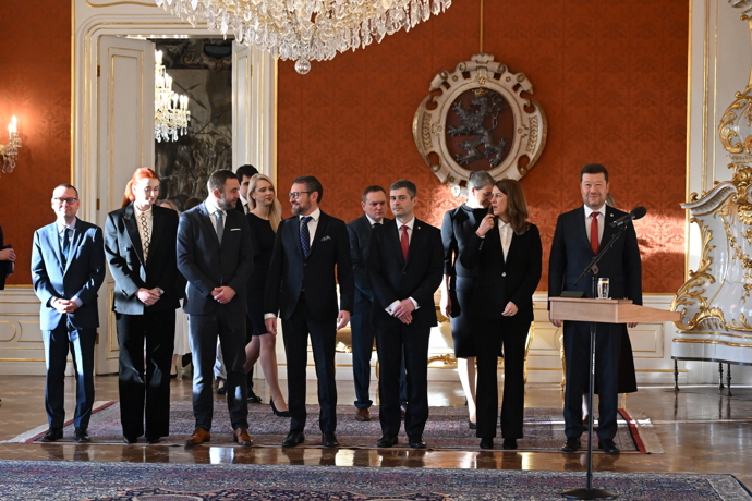 FOTO: Prezident Petr Pavel jmenoval Andreje Babiše premiérem. – stránka 23