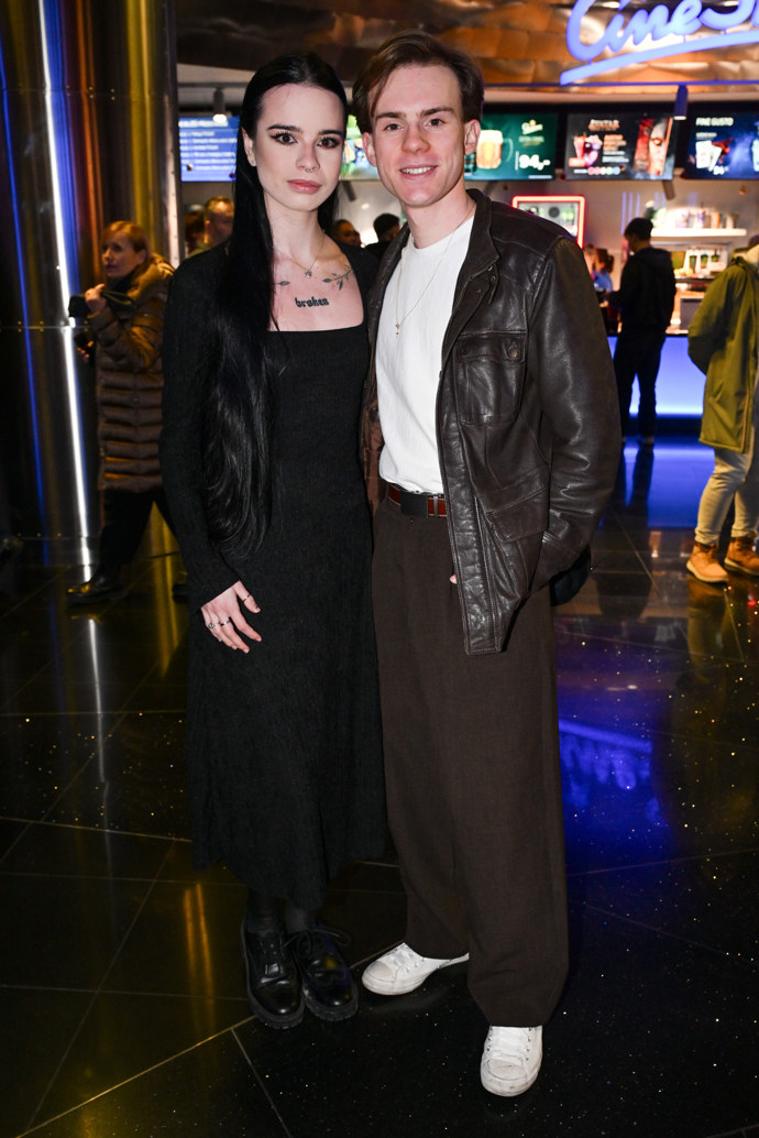 FOTO: Herec Filip Antonio s kráskou.