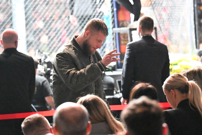 FOTO: MMA zápasník Radek Roušal. – stránka 4