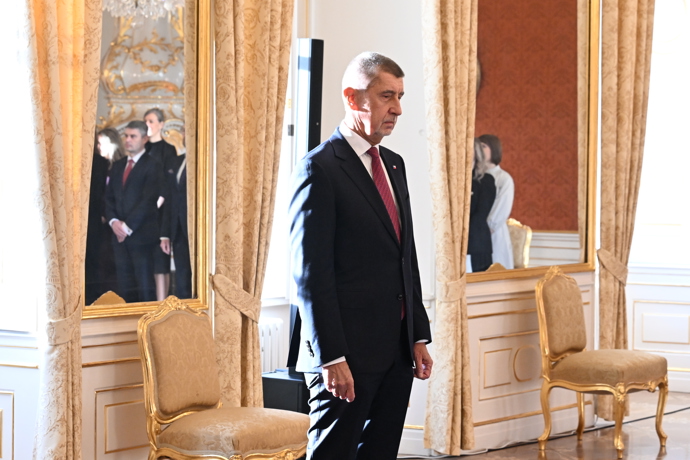 FOTO: Prezident Petr Pavel jmenoval Andreje Babiše premiérem. – stránka 26