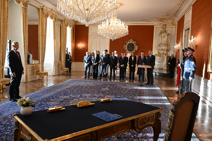 FOTO: Prezident Petr Pavel jmenoval Andreje Babiše premiérem. – stránka 25