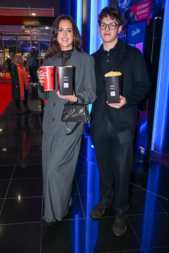 FOTO: Karolína Jirásková vzala na film svého partnera  Kristiana Nerudou. – stránka 2