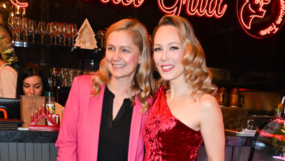 FOTO: Markéta Martiníková v červeném overalu vypadala skvěle.