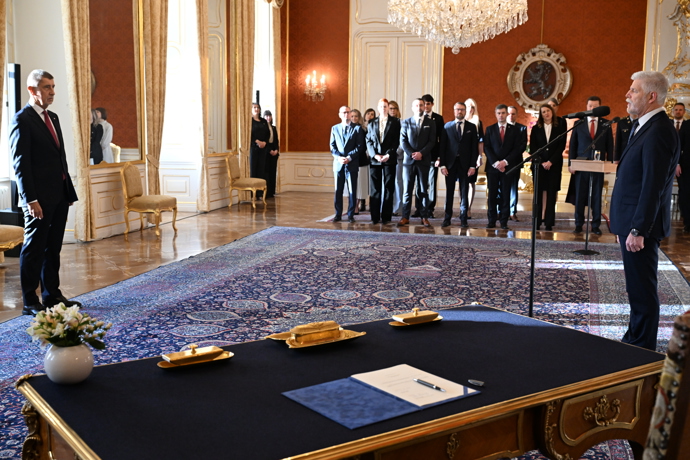 FOTO: Prezident Petr Pavel jmenoval Andreje Babiše premiérem. – stránka 9
