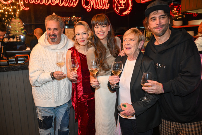 FOTO: Markéta Martiníková na křest pozvala známé tváře. – stránka 11