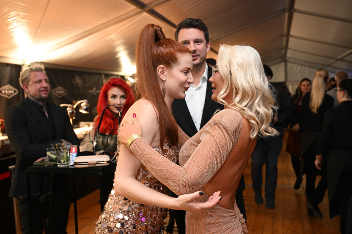 FOTO: Dragounová se vítala s Bláhovou. – stránka 7